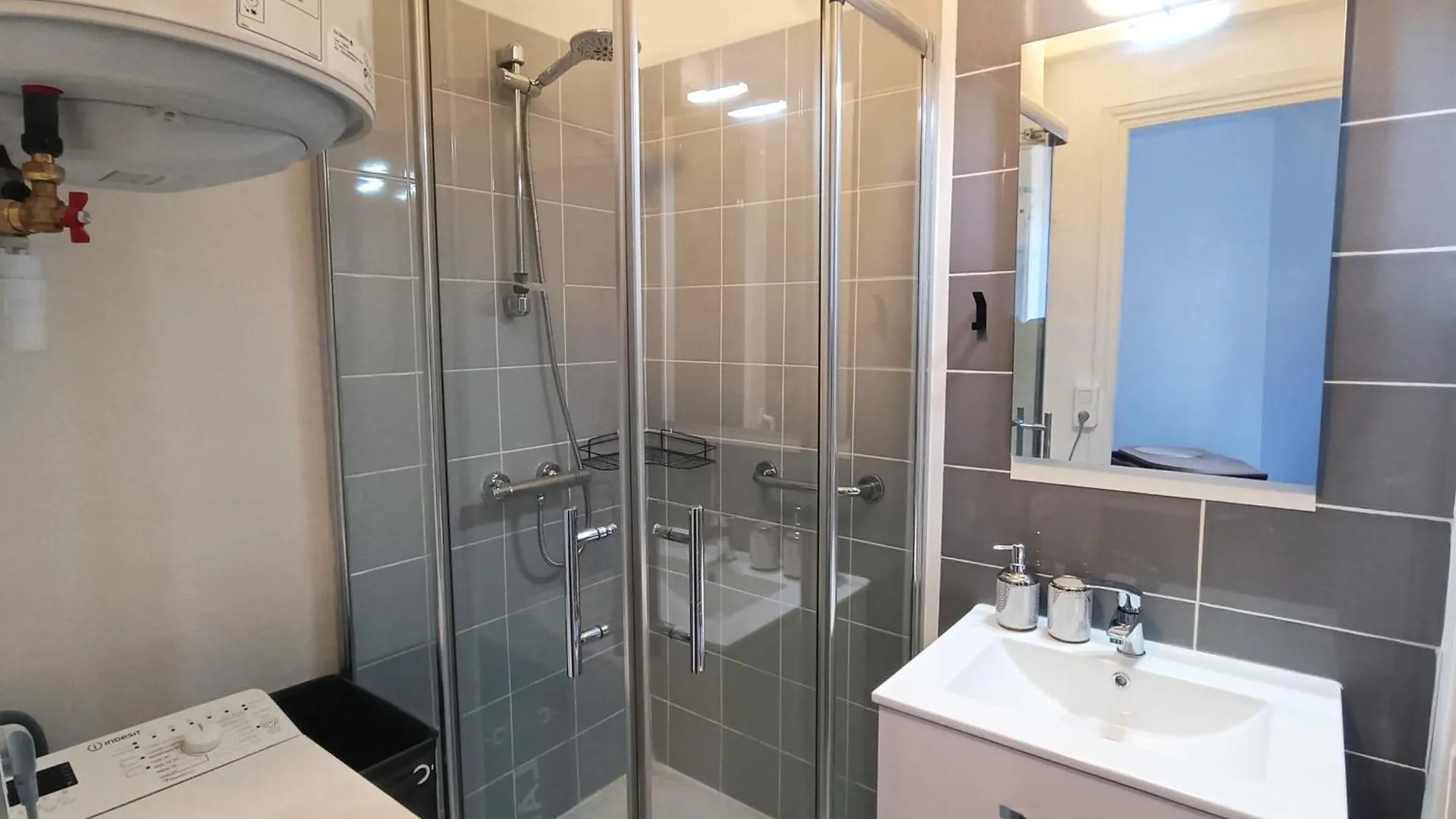 Apartment Charming T3 Near The City Center - Nice